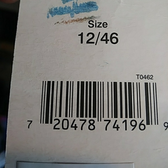 🔥( tag $350) velvet dress - Picture 2 of 7